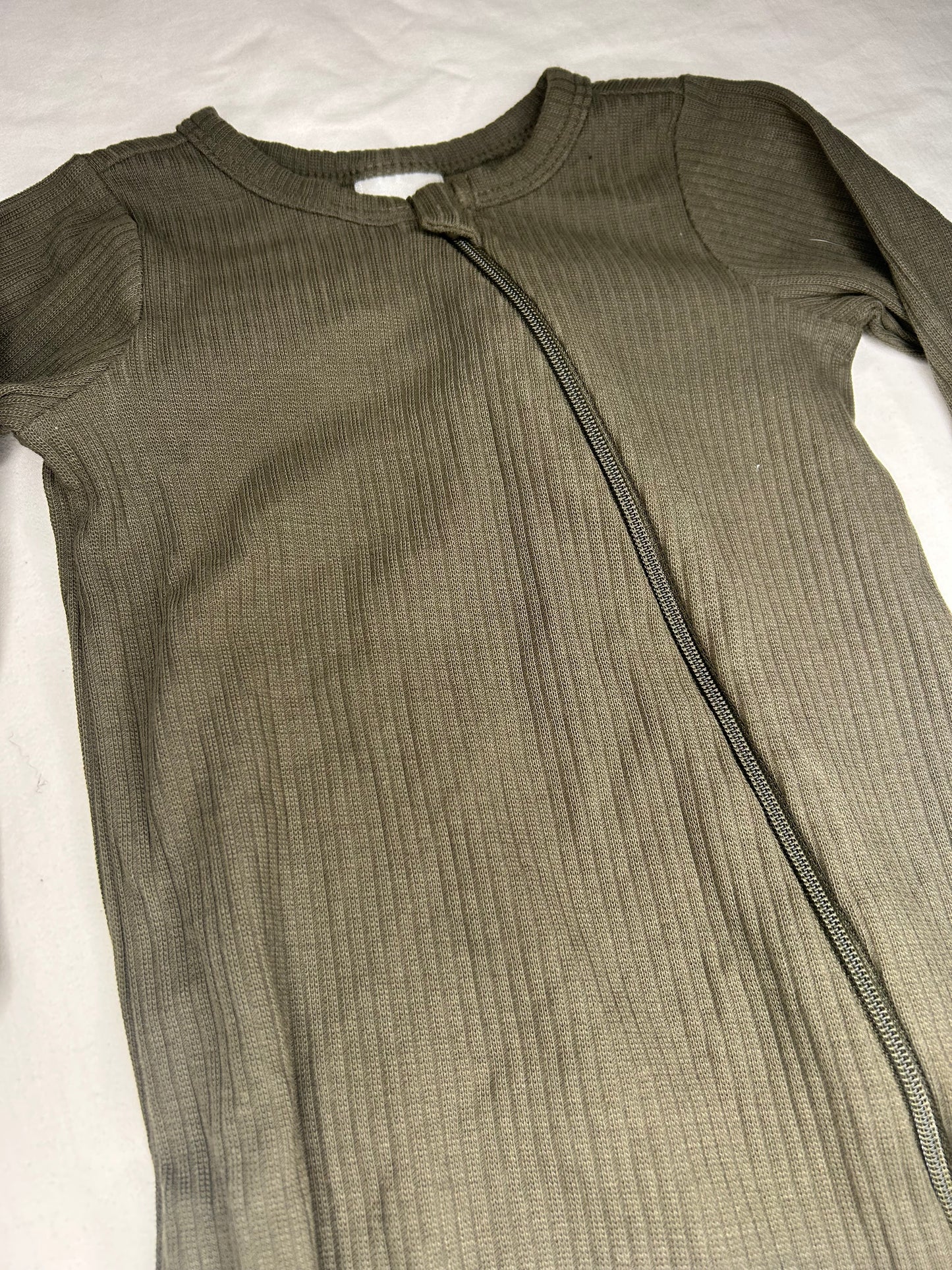 Teeny Weeny Sleepsuit New